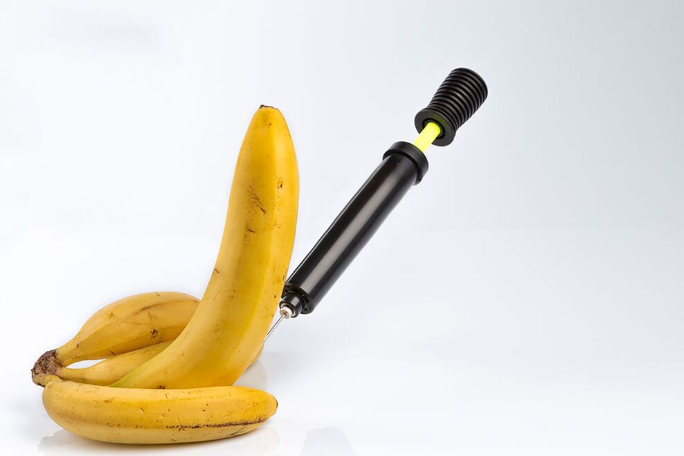 a inxección de bananas simula a inxección de ampliación do pene